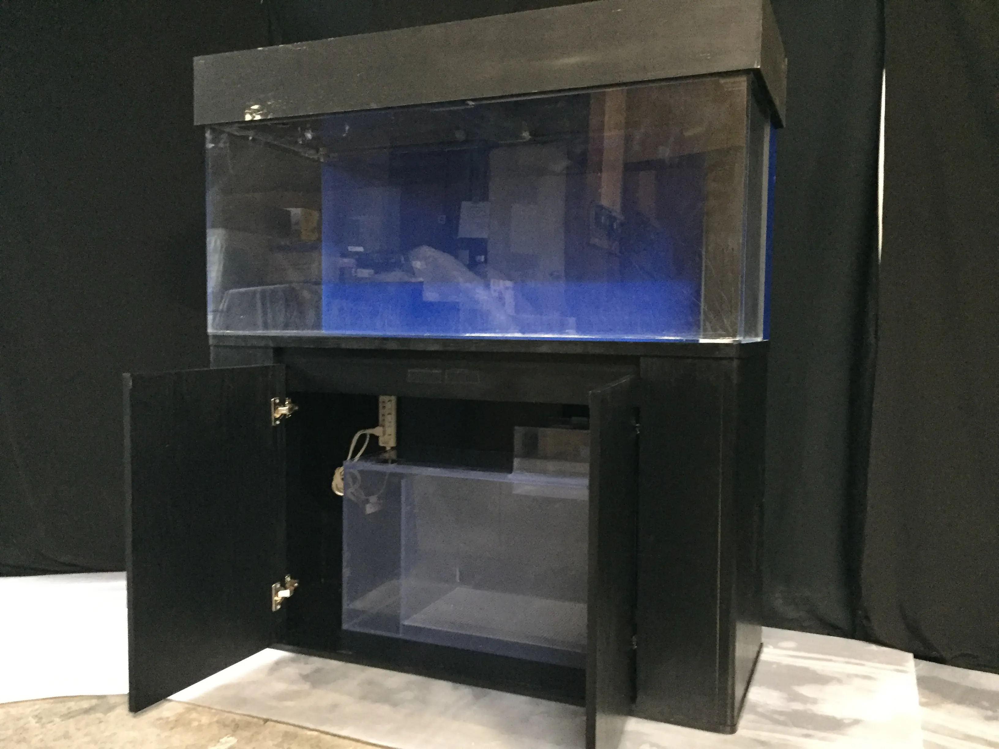 中古水槽の魅力・水漏れチェック方法教えます！｜アクアリウム情報 